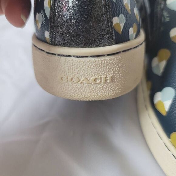 COACH womens Sz 5B midnight navy slip on hearts sneakers - Picture 4 of 7